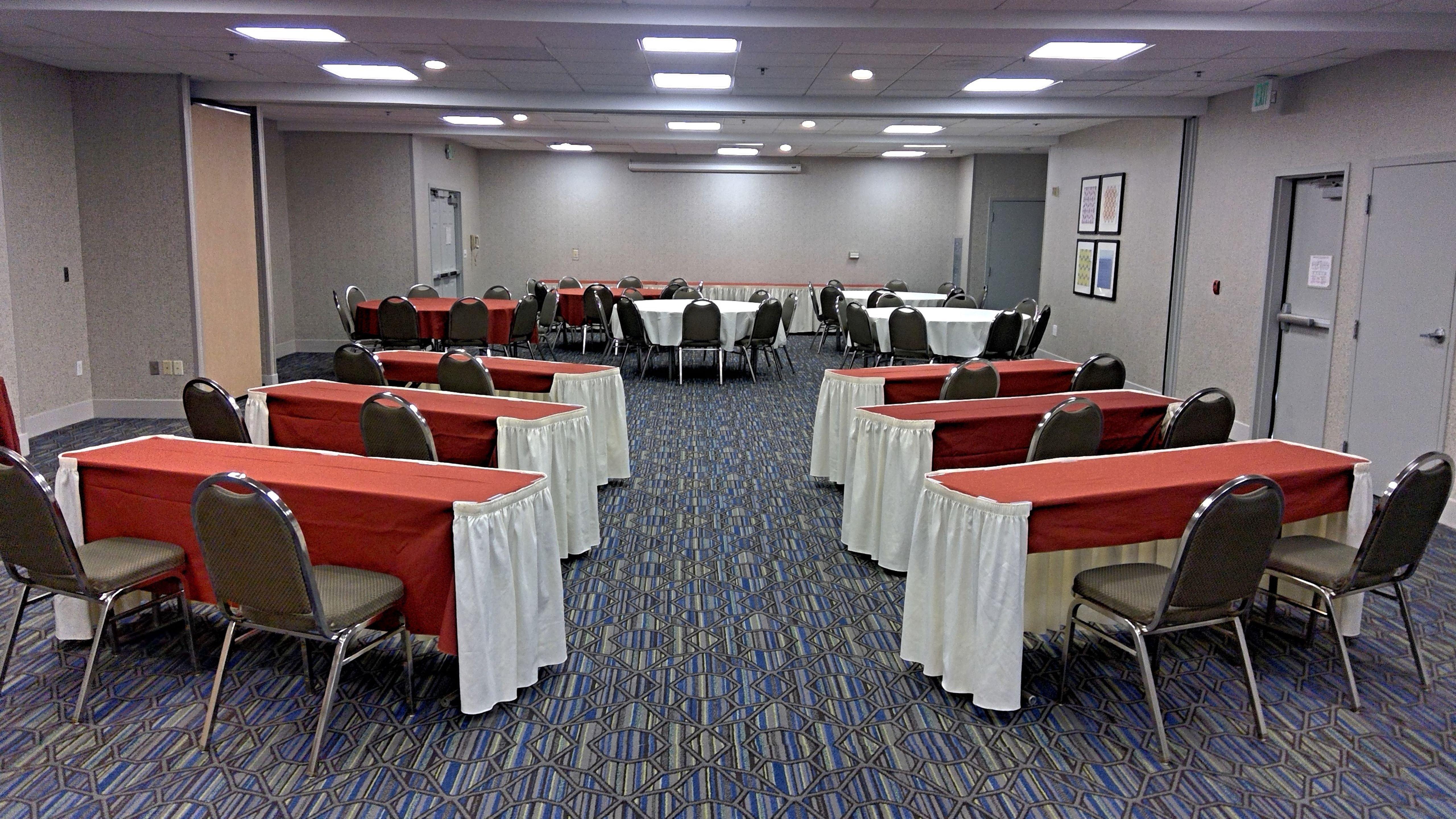 Holiday Inn Express & Suites Tracy By Ihg Екстер'єр фото