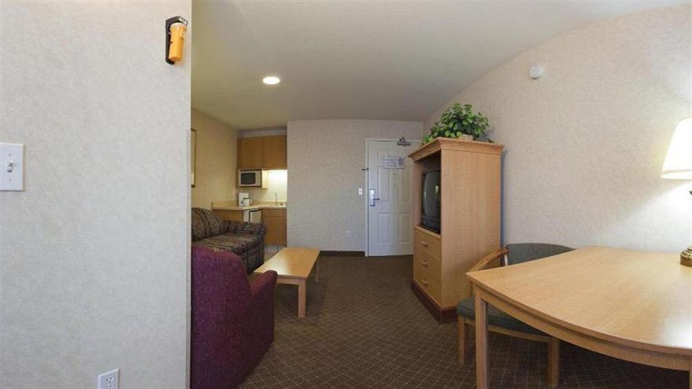Holiday Inn Express & Suites Tracy By Ihg Екстер'єр фото